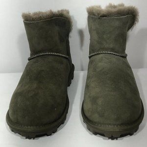 Kirkland Signature Women's Shearling Boot, KK-A